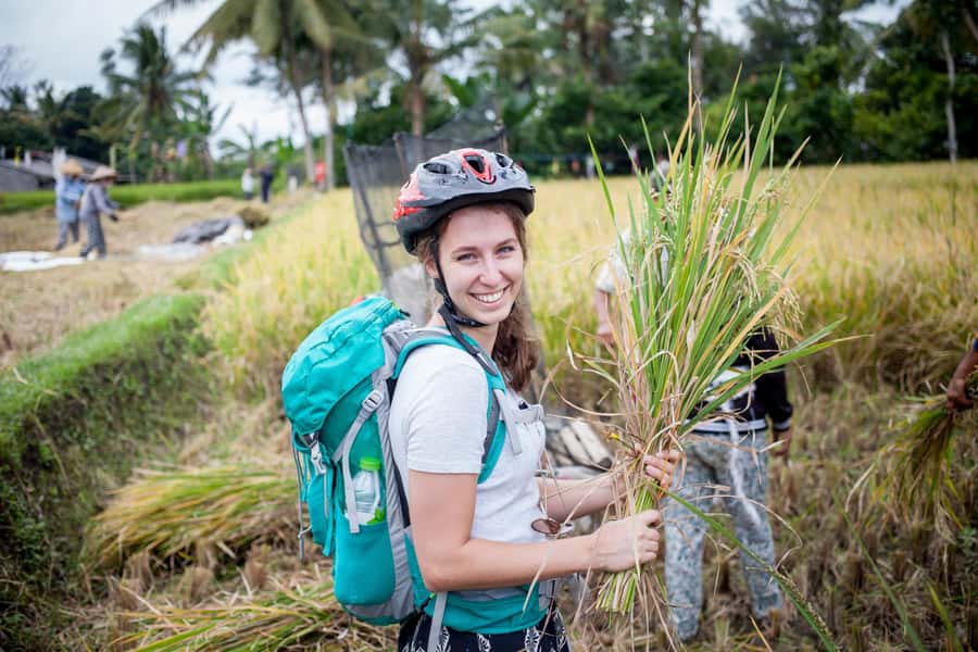 Ubud Cycling Tour : All Inclusive Cycling Adventure - The Tampaksiring coffee stop takes 30 minutes