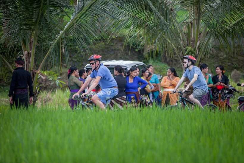 Ubud Cycling Tour : All Inclusive Cycling Adventure - Small details that make the day easier