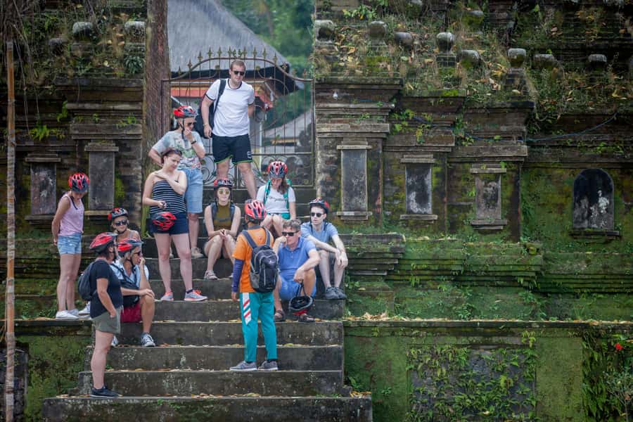 Ubud Cycling Tour : All Inclusive Cycling Adventure - Hotel pickup takes care of Bali’s awkward distances