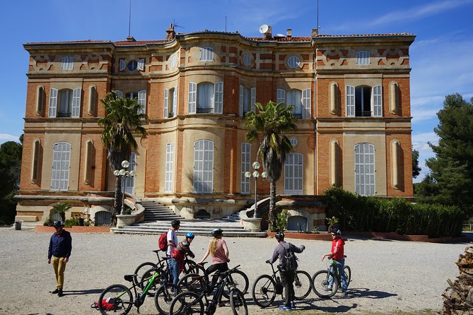 Ultimate Calanques Panoramic e-bike Ride – 3h (Small Group) - From Pointe Rouge to the Calanques