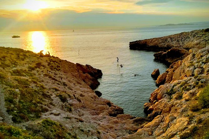 Ultimate Calanques Panoramic e-bike Ride – 3h (Small Group) - What the small group changes