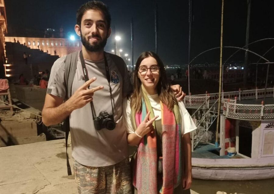 Varanasi: Cycle of Life, Death, and Rebirth Guided Tour - Manikarnika Ghat and a serious look at death