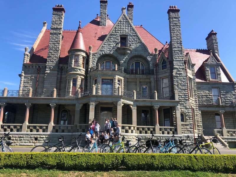 Victoria: 3-hour City Highlights Tour & Coastal Bike Ride - Key points at a glance