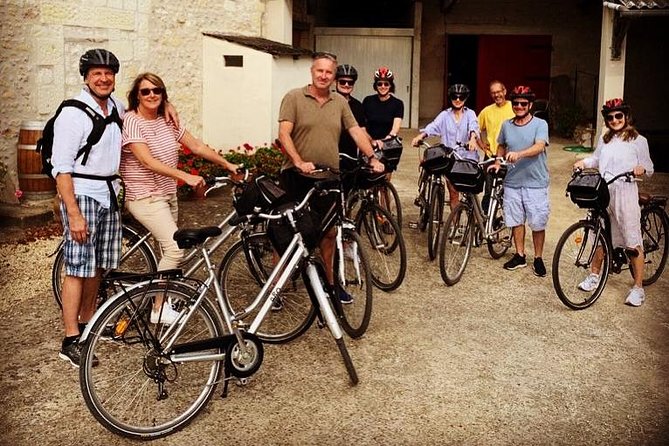 Vineyard cycle tours in and around Chinon, in the Loire Valley - The bicycle ride through vineyards and caves