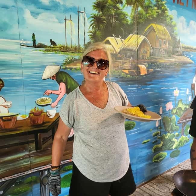 VIP Mekong Delta Full Day Adventure Cycling-Kayak-Cooking - Honey tea and the coconut country stop