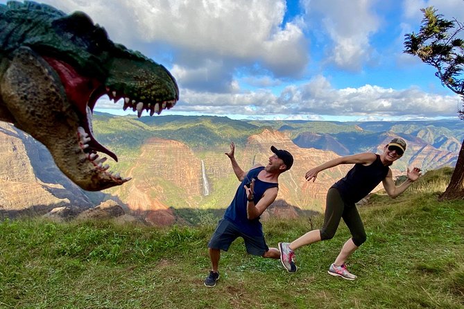 Waimea Canyon Downhill Bike Ride - Getting fitted for the 11.7-mile bike ride