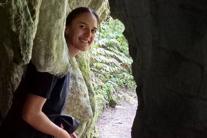 Waitomo E-bike ride including enchanting bush walk - Native forest and the Ruakuri bush walk