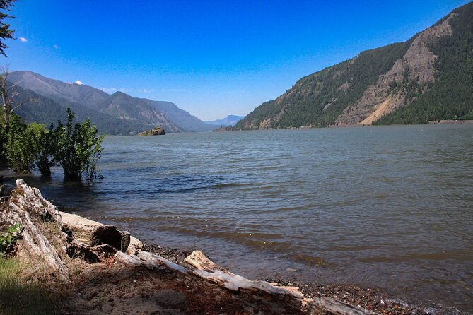 Waterfalls & Waterfront E-Bike Tour on Car-Free Bike Path - A car-free route through the Columbia Gorge
