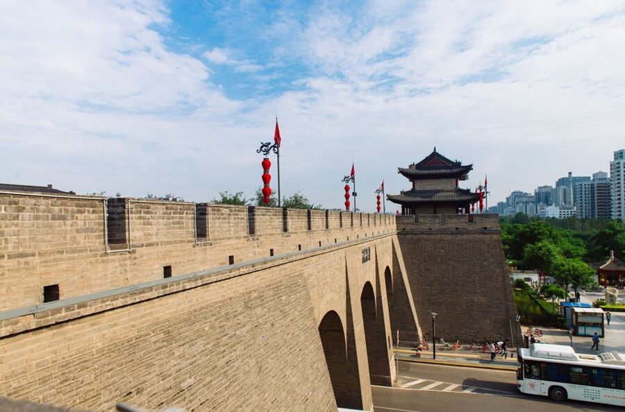 Xi'an City Wall Private Guided Tour with Cycling Option - Meeting at Bell Tower Hotel or choosing hotel pickup