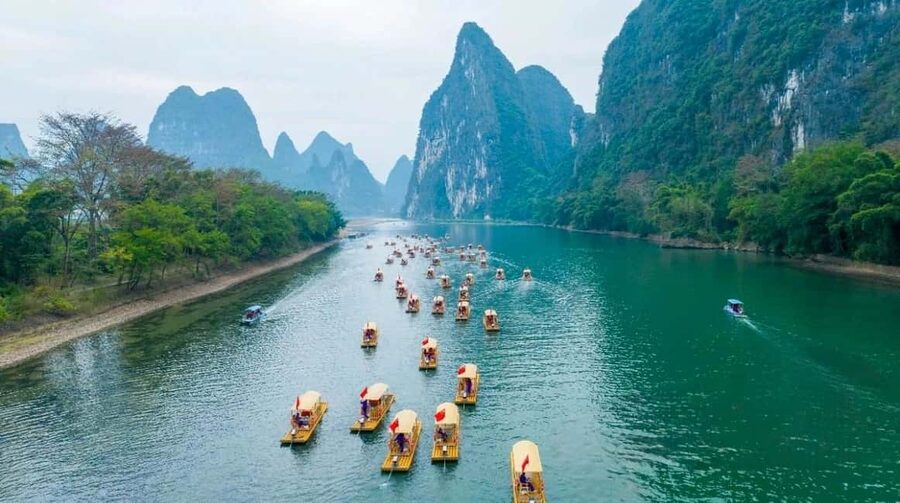 Yangshuo: Highlights Karst landscapes & Village Cycling - A private guide can change the feel of the day