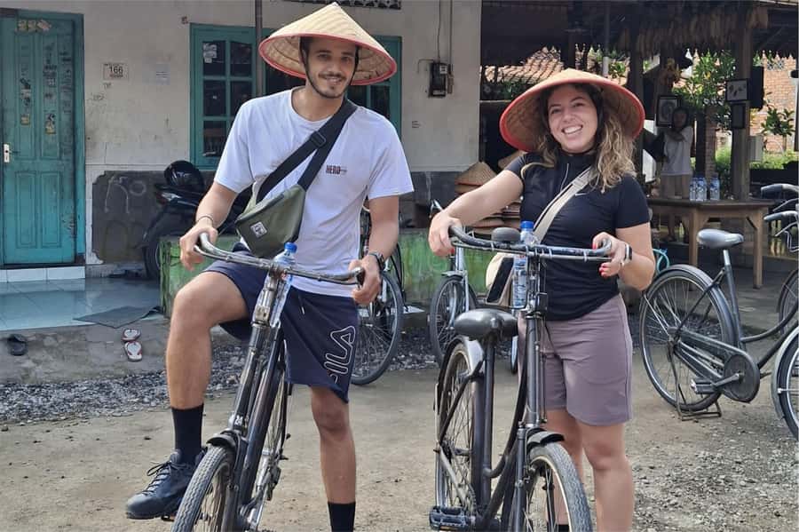 Yogyakarta: Countryside Cycling and Cooking Class Experience - Key points to know before booking